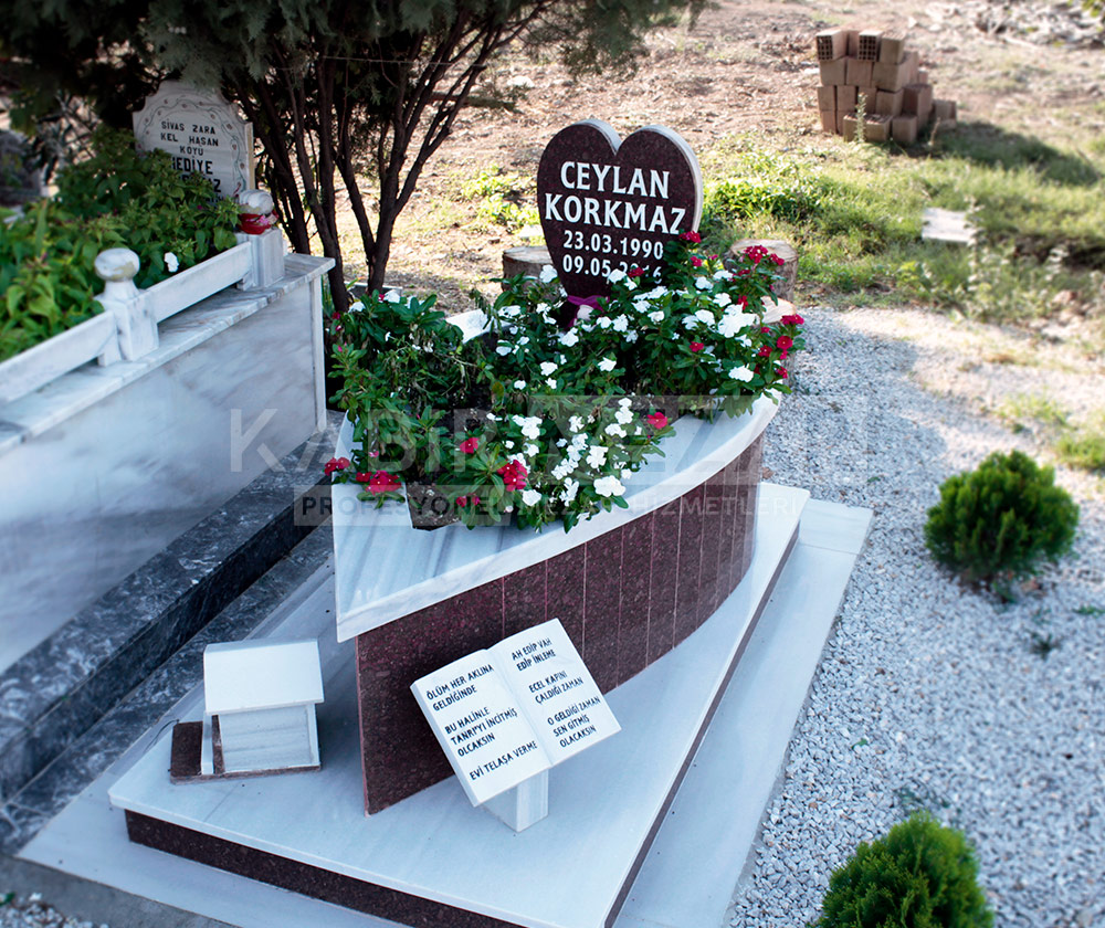 VIP 12 Özel Tasarım Çocuk Mezar Modeli